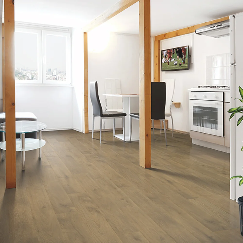 Wood look laminate flooring in Scottsdale, AZ from Cornerstone Flooring Brokers